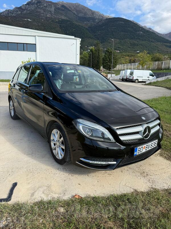 Mercedes Benz - B 200 - 1.6