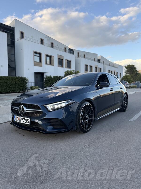 Mercedes Benz - A 35 AMG - 2.0