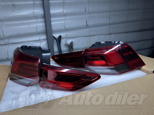 Oba stop svjetla za Volkswagen - Golf 8