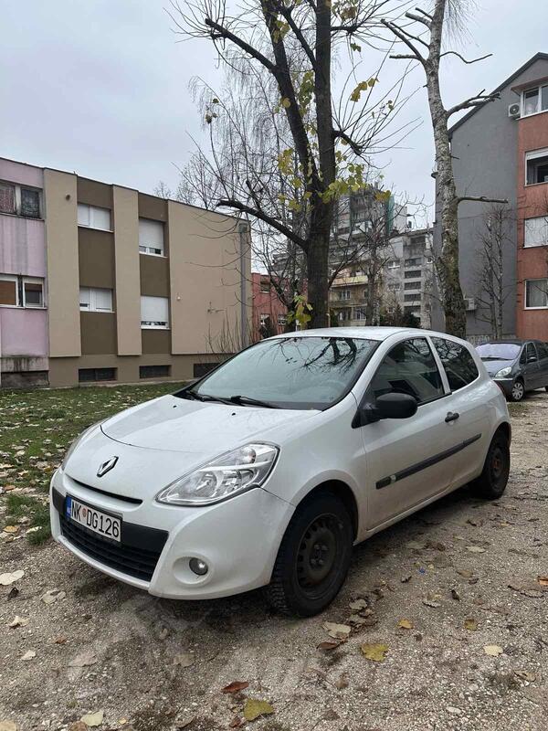 Renault - Clio - 1.5dci 2012