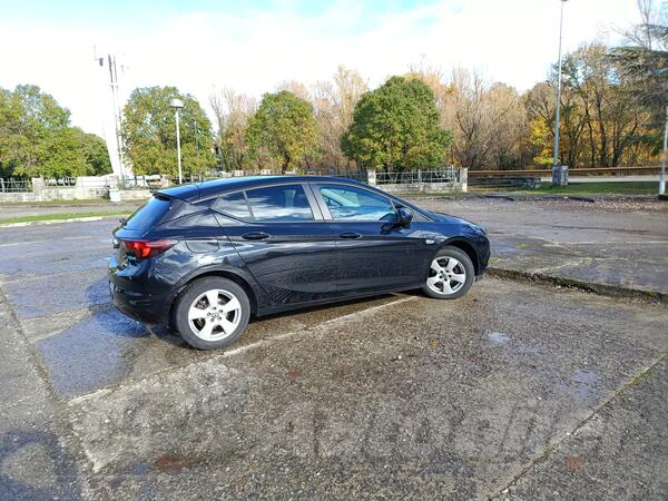 Opel - Astra - 1.6 CDTI