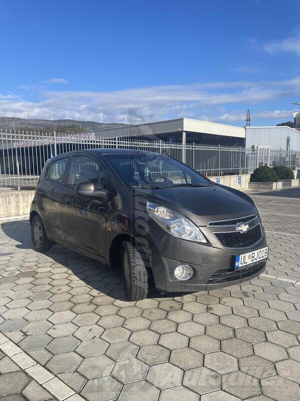 Chevrolet - Spark - 1.0 LS