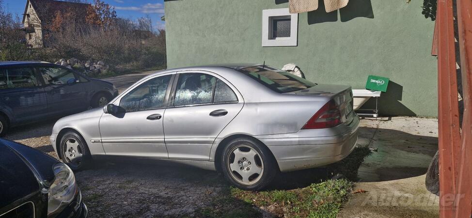 Mercedes Benz - C 220 - 2.2