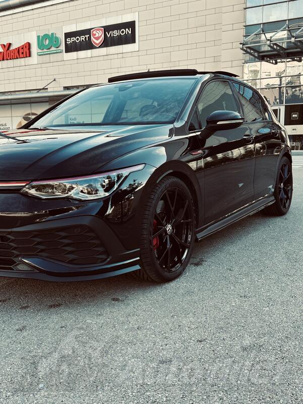 Volkswagen - Golf 8 - 2.0 club sport