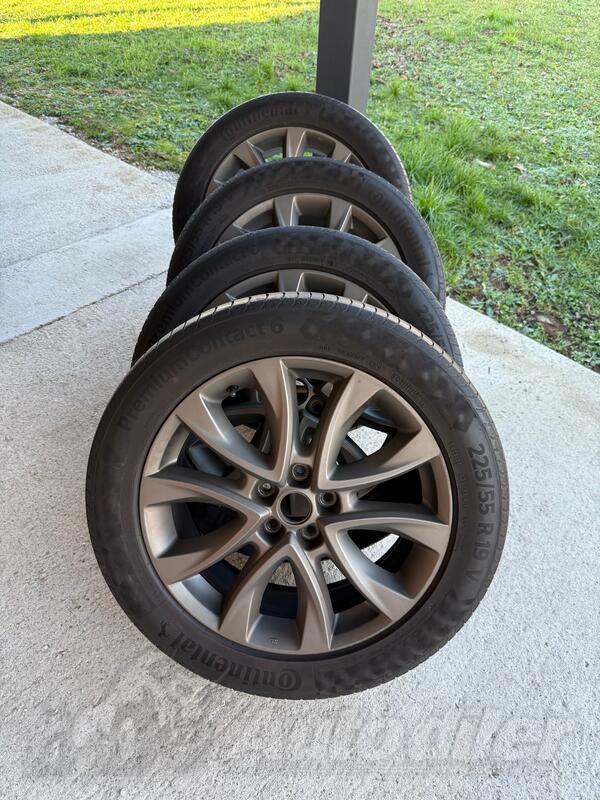 Fabričke felne i Continental gume