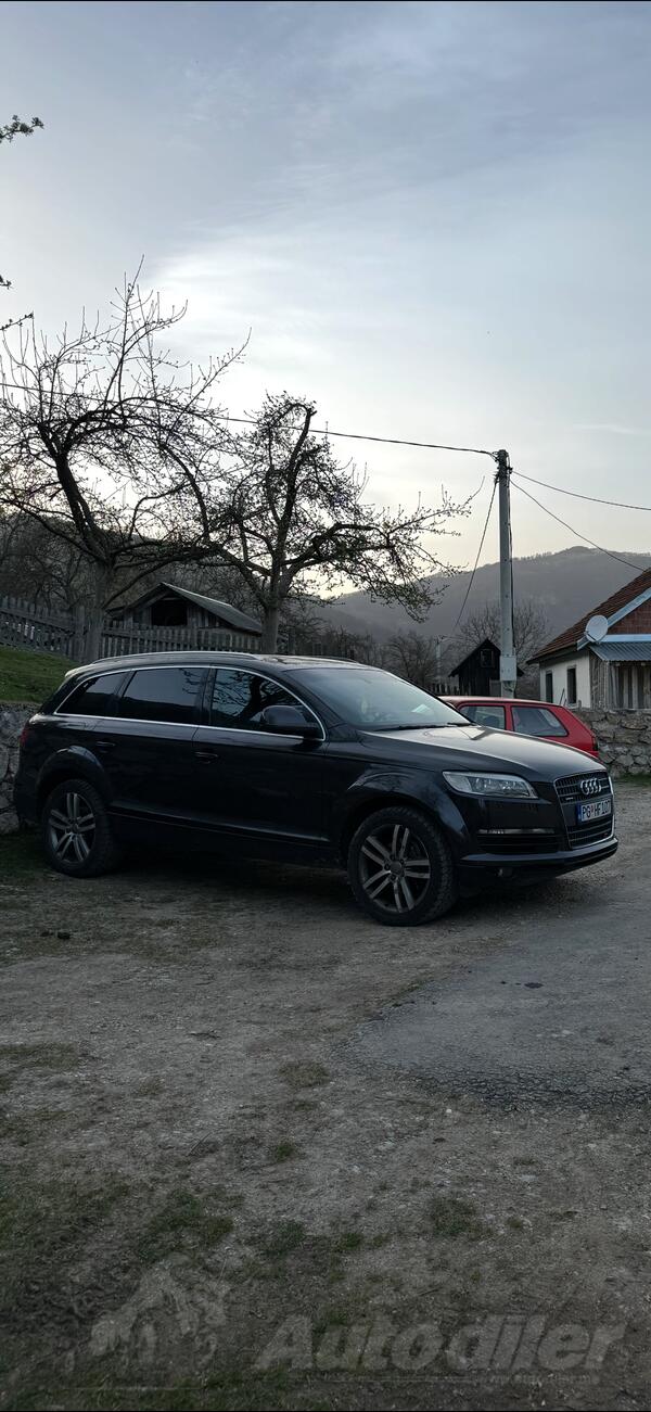 Audi - Q7 - 3.0 tdi
