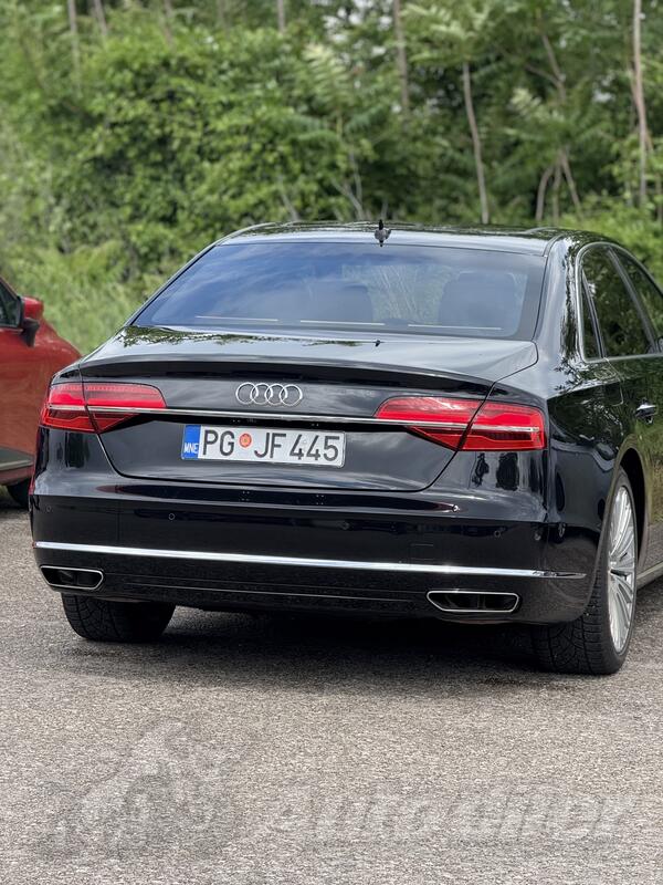 Audi - A8