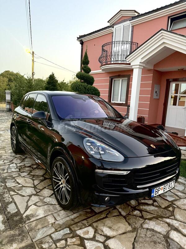 Porsche - Cayenne - S 4.2 diesel