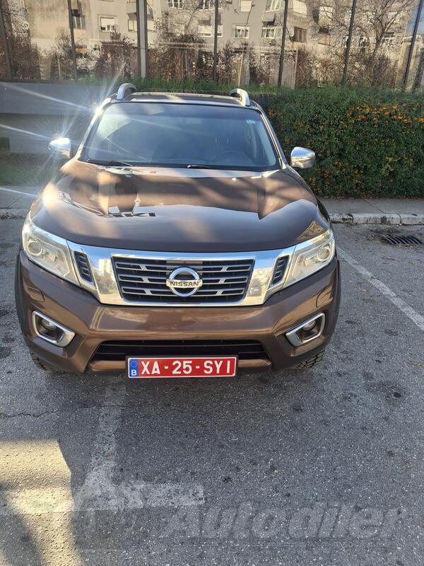 Nissan - Navara - 2.3