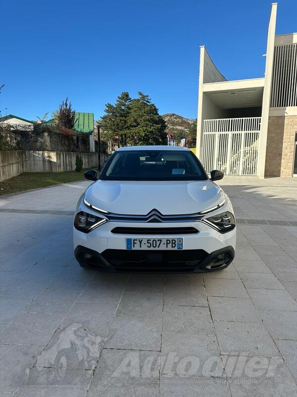 Citroen - C4 - 1.5 SHINE-Automatic
