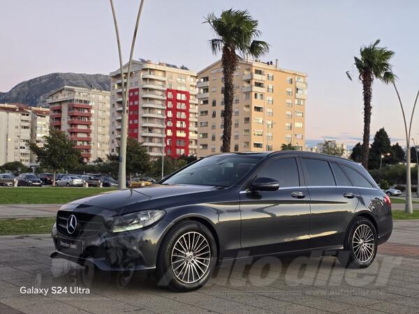 Mercedes Benz - C 200