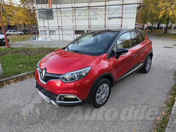 Renault - Captur - 1,5 DCI EXP HELLY HANSEN 6 BRZINA