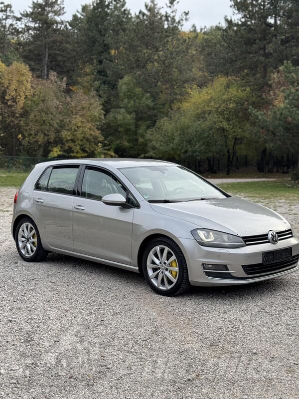 Volkswagen - Golf 7 - 2.0 TDI