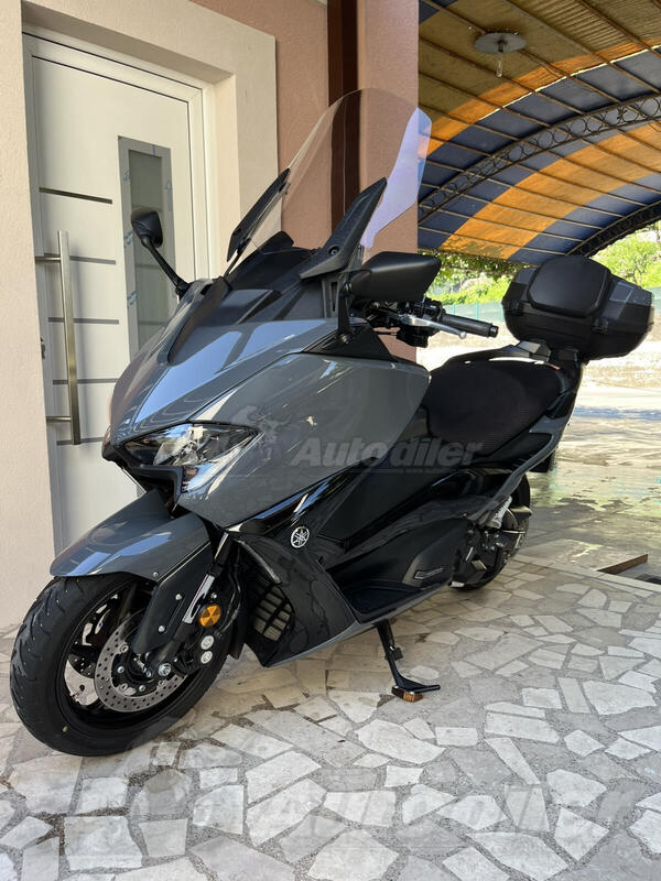 Yamaha - TMAX 560 Tech Max