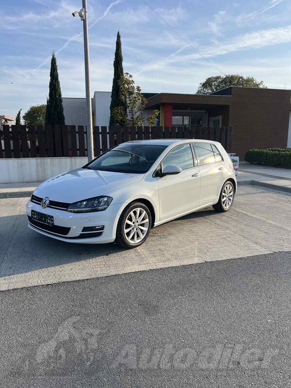 Volkswagen - Golf 7 - 2.0 TDI HIGLINE 4 MOTION