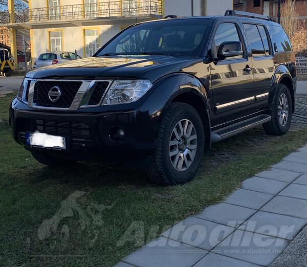 Nissan - Pathfinder - 3.0dci