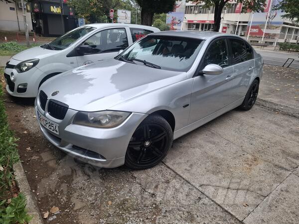 BMW - 320 - 2.0
