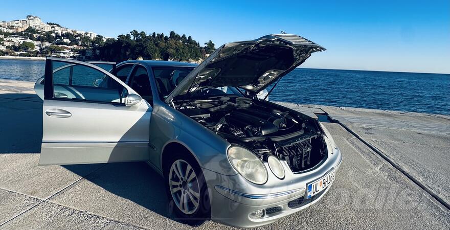 Mercedes Benz - E 220 - 220 W211