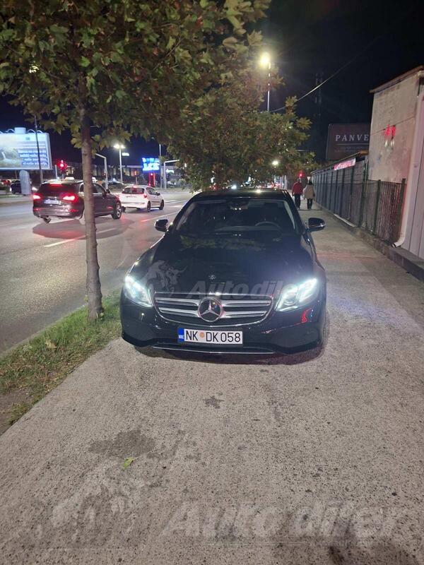 Mercedes Benz - E 350 - 350