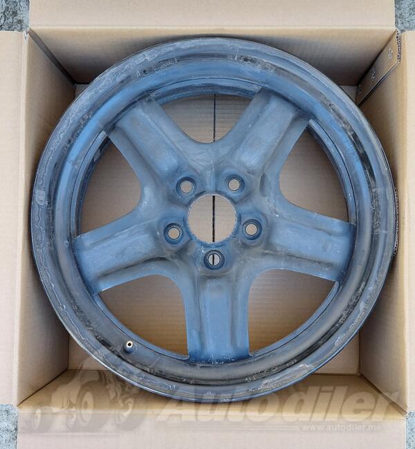 Fabričke - RENAULT - 4 komada - Čelik felne