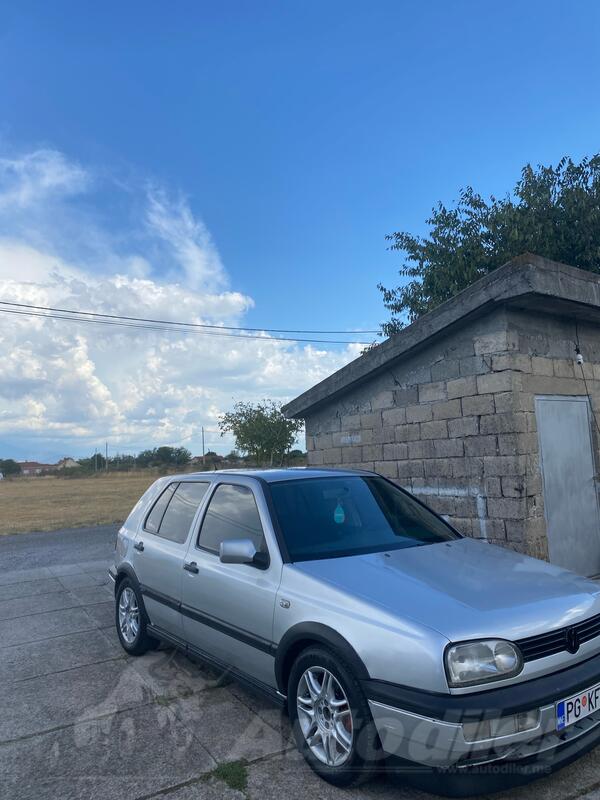 Volkswagen - Golf 3 - 1.6 74