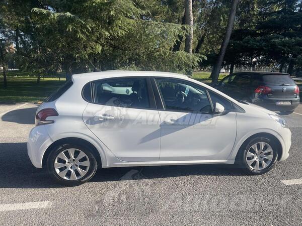 Peugeot - 208 - 1.5 HDI