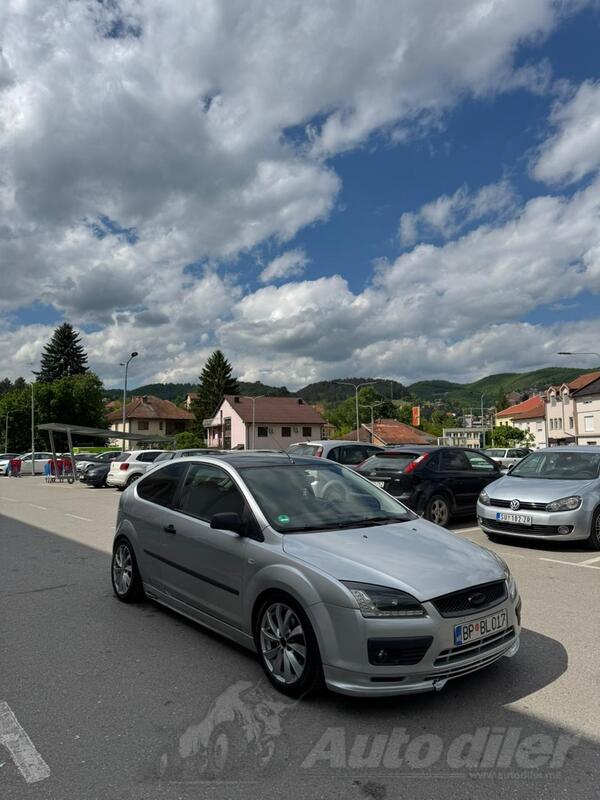 Ford - Focus - 1.6