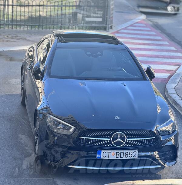 Mercedes Benz - E 220 - Amg