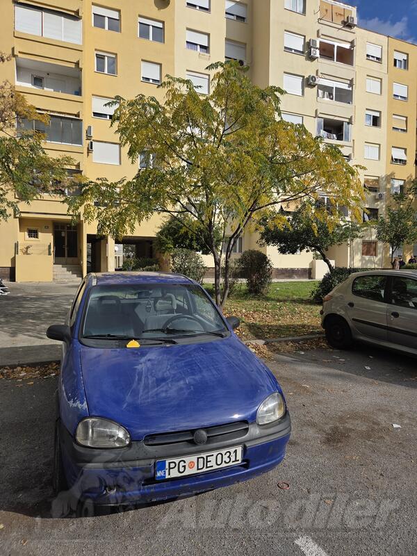 Opel - Corsa - 1.7 D