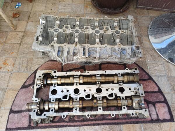 Glava motora za Peugeot - 3008