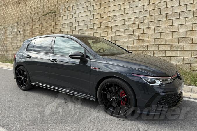 Volkswagen - Golf 8 - 2.0 GTI