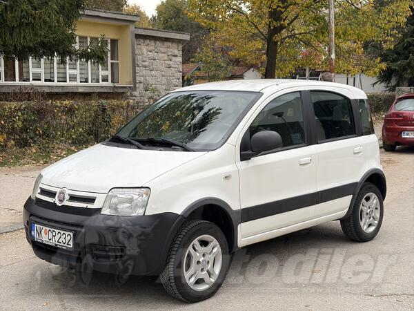 Fiat - Panda - 1.3 MJTD 4x4