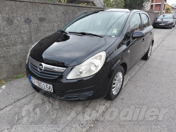 Opel - Corsa