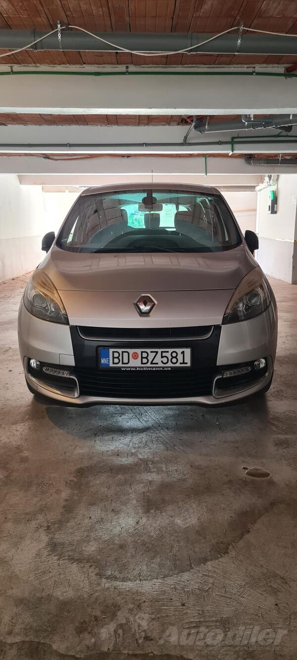 Renault - Scenic - 1.5 DCI BOSE EDITION