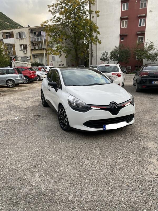 Renault - Clio - 1.5 dci