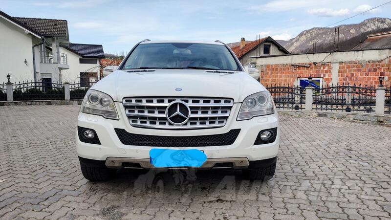Mercedes Benz - ML 300 - 300 CDI 4MATIC