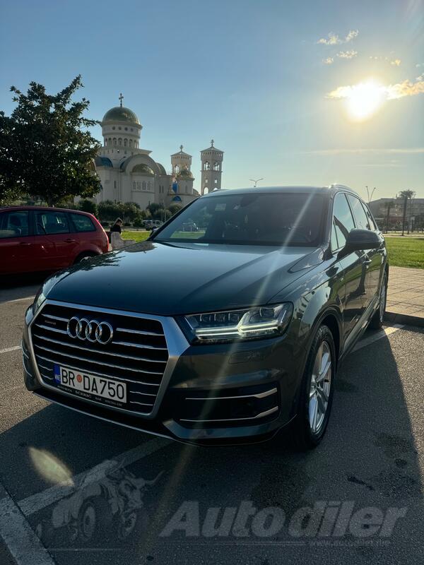 Audi - Q7 - Audi Q7 3.0 200kw  3X S-Line