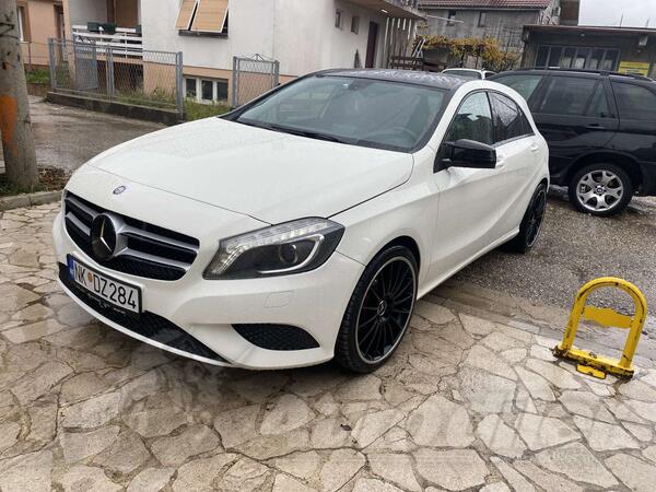 Mercedes Benz - A 220 - AMG   220 CDI