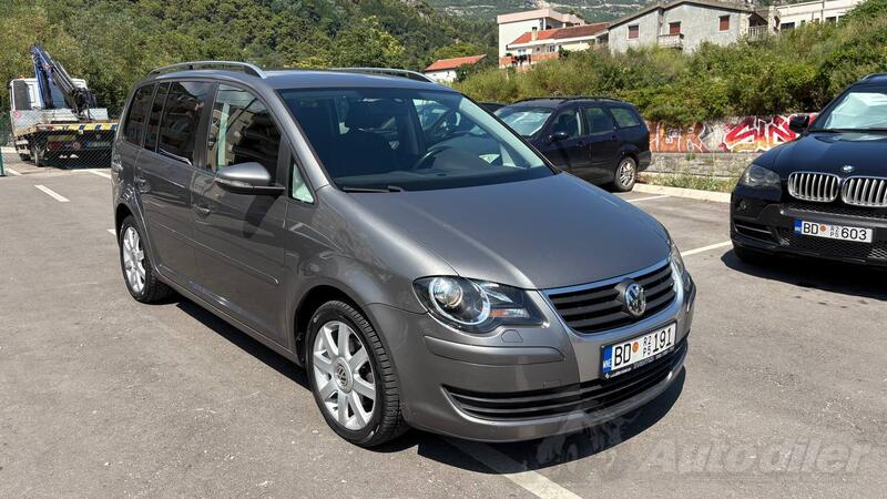 Volkswagen - Touran - 1.9 TDI