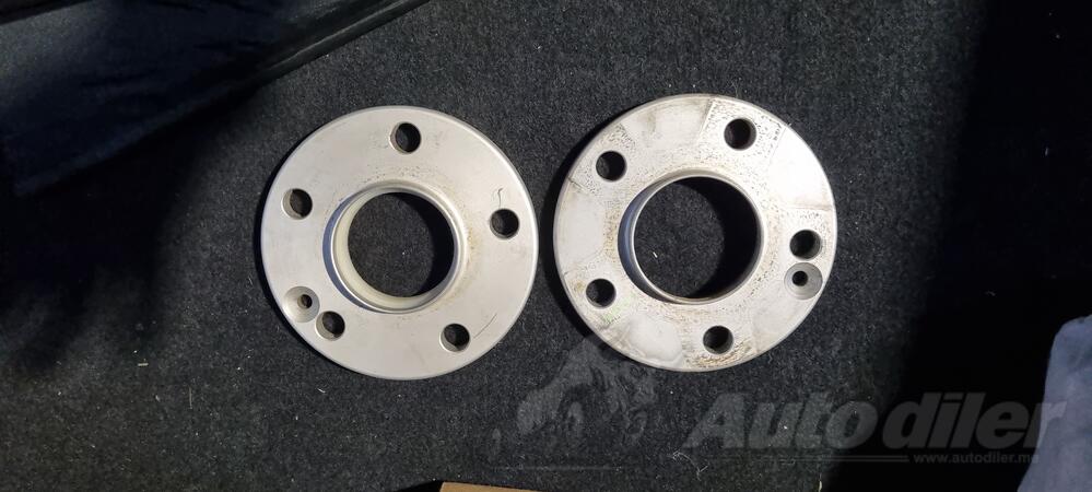 Distance 10 mm - 5x112