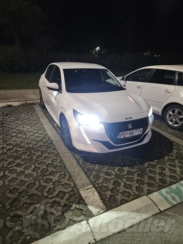 Peugeot - 208 - 1.2