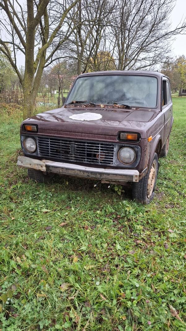 Lada - Niva - 1.7