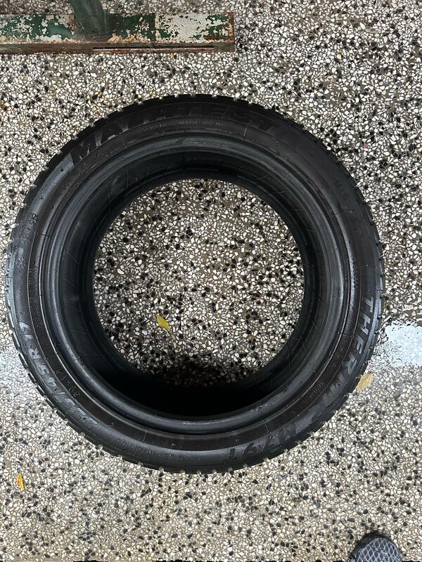 Malatesta - M79T - Univerzalna guma