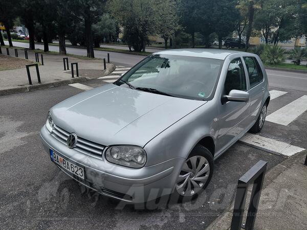 Volkswagen - Golf 4 - 1.4