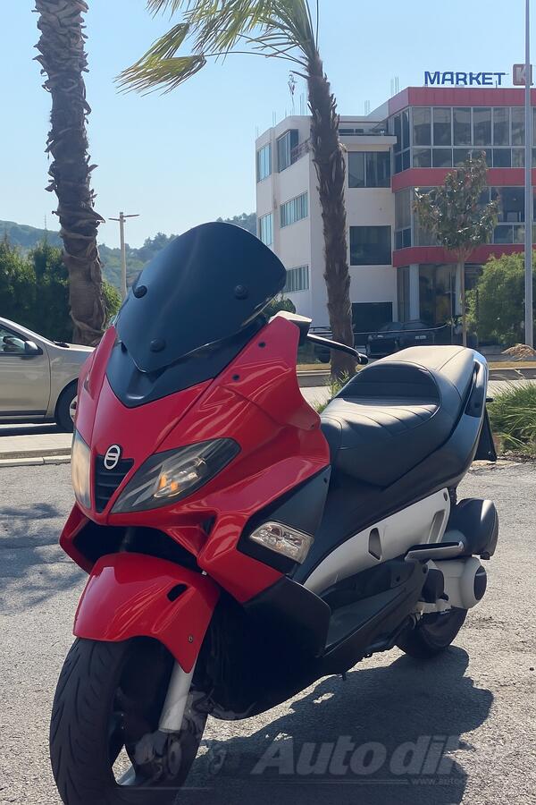 Gilera - Nexus