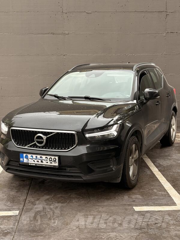 Volvo - XC 40 - 2.0