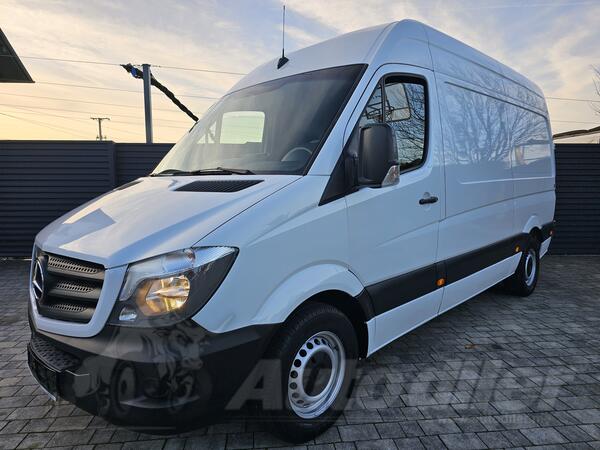 Mercedes Benz - Mercedes-Benz Sprinter 311 CDI