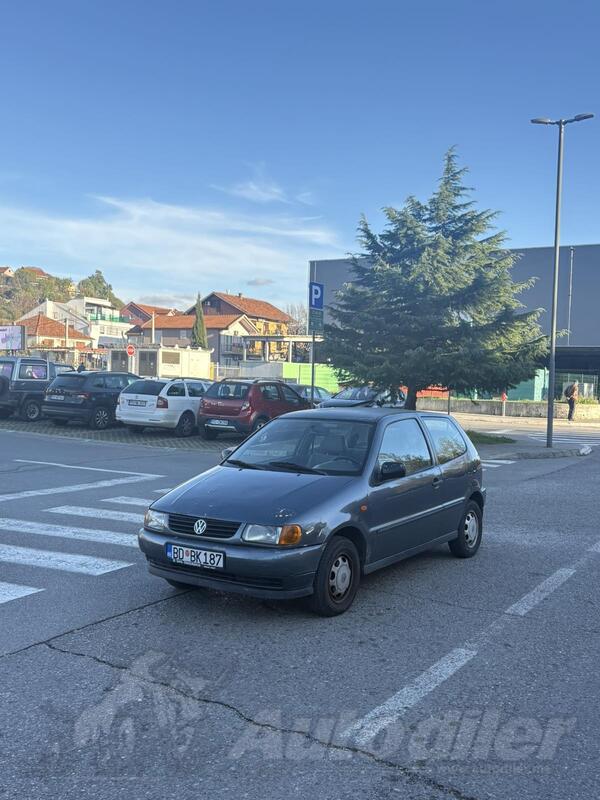 Volkswagen - Polo - 1.0