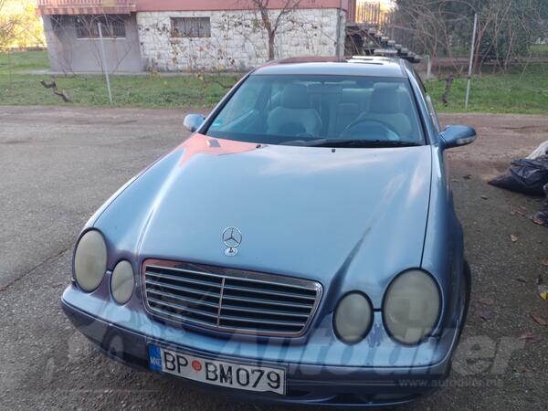 Mercedes Benz - CLK 230 - 2.3 kompresor