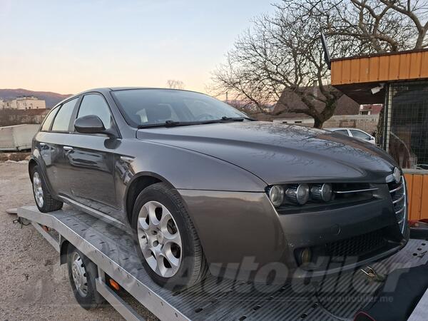 U djelovima Alfa Romeo - 159 2.0jtdm